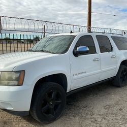 2007 Chevy Suburban Parts