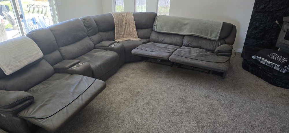 Gray 7pc Sectional