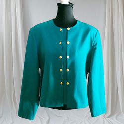 Kikki Green Women's Jacket.