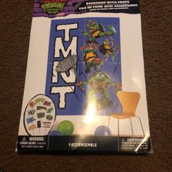 TMNT Backdrop with Props 