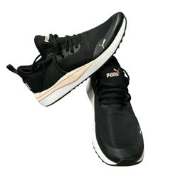 New Puma Ladies 8 with soft foam Interior 