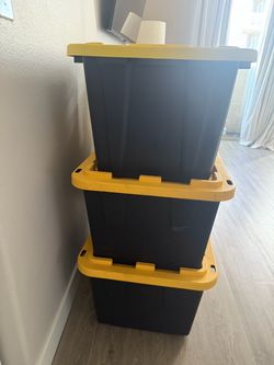 3 Plastic Storage Containers