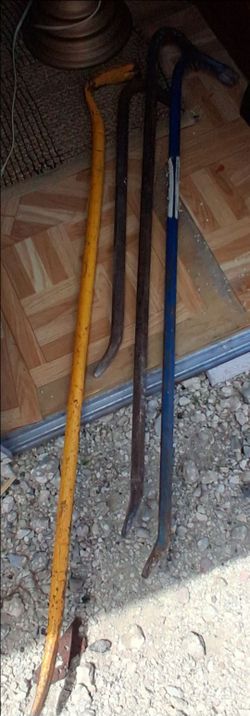 Pry bars