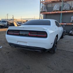 2019 Dodge Challenger  Just In For Parts 