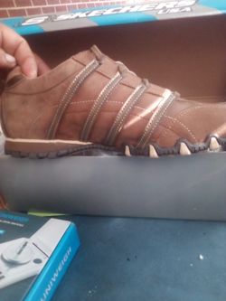 Brand new shoe sketchers