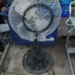Shop Fan With Water Mister