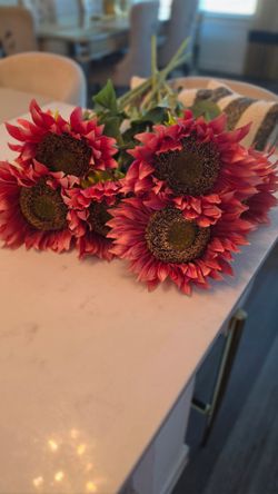 6- Tall Decorative Sunflower Bundle – 37 Inches Tall