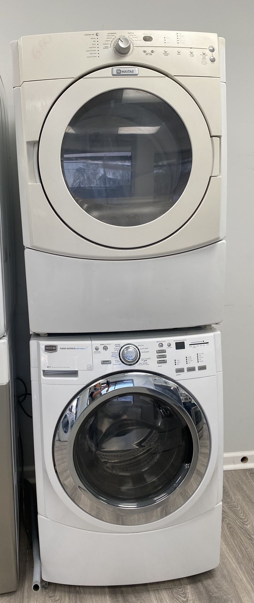 MAYTAG 5000 SERIES WITH STEAM GAS WASHER AND DRYER SET FOR $660