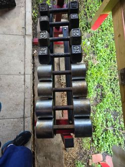Weight  rack with weights