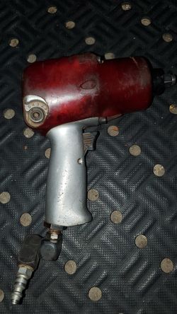 Ingersoll rand 1/2 impact wrench with boot