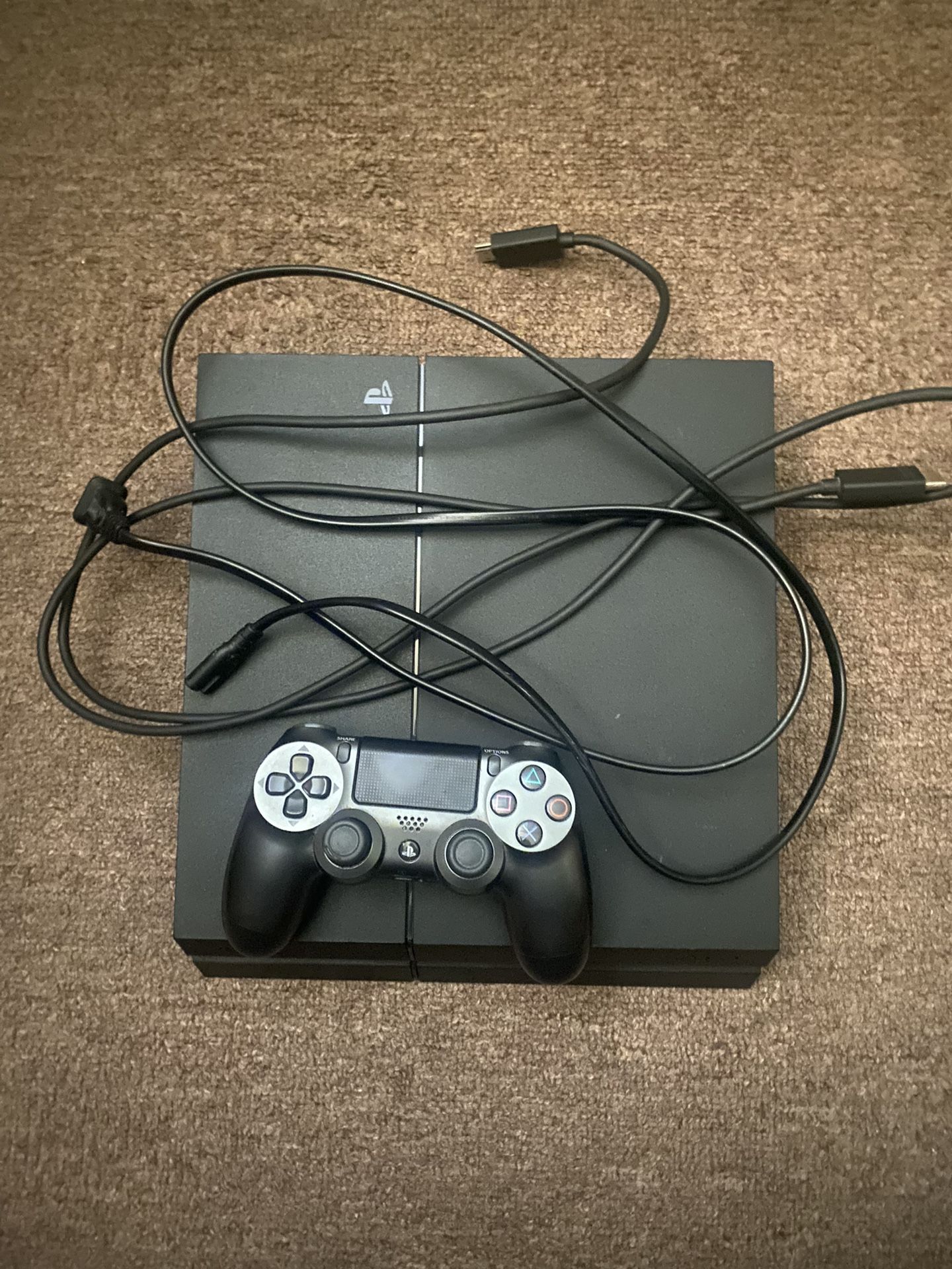 Black Regular PS4