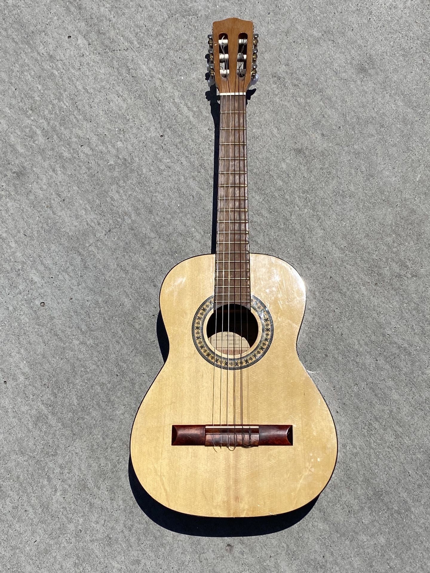 Austin youth Acoustic guitar