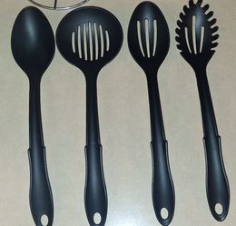 Plastic dish