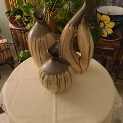 3 Brown/Beige Vases