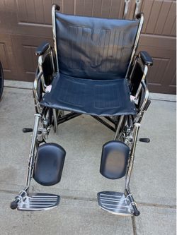 MEDLINE EXCEL EXTRA WIDE 24” WHEELCHAIR