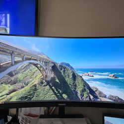 Round Screen Monitor 