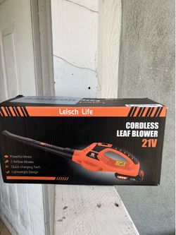 Leaf blower