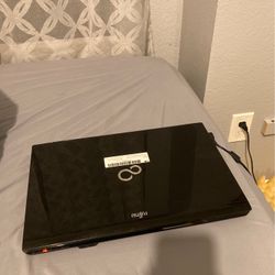 FUJITSU LAPTOP - $120