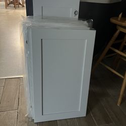 Puertas Para Gabinetes 11 Pequeñas Y 4 Grandes 