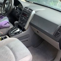 Saturn Vue. SUV