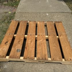 Wood Pallets