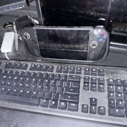 ROG Ally X W/ Setup (keyboard, Mouse, Dongle) 4TB Extended Storage