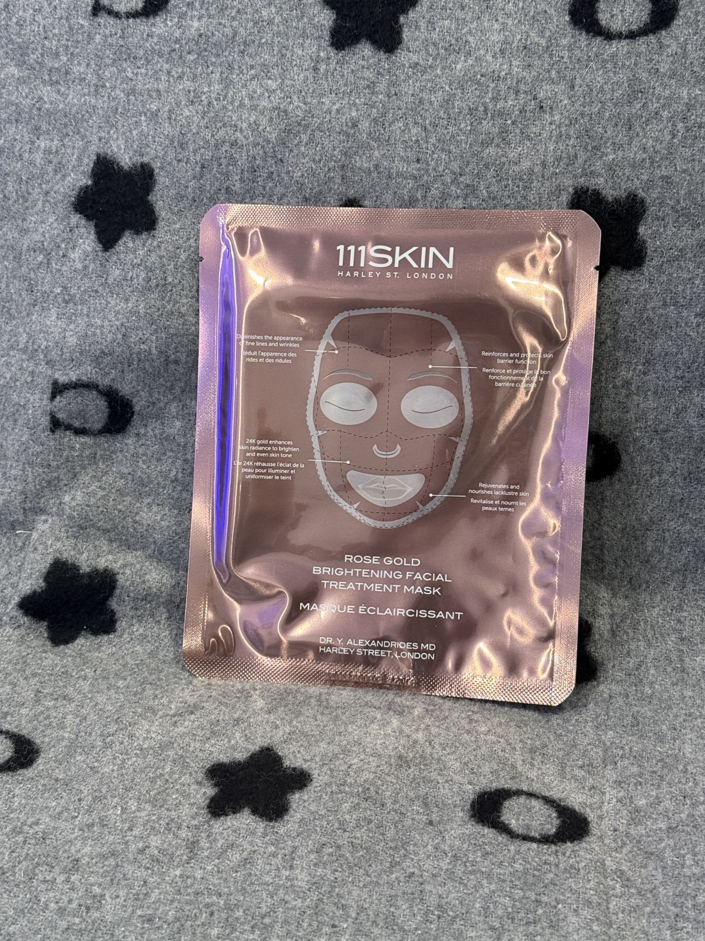 111skin rose gold brightening facial treatment mask 1pc