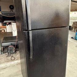 Kenmore Refrigerator  Fully Working Condition 