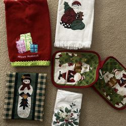 Holiday Kitchen Towels, Potholders 