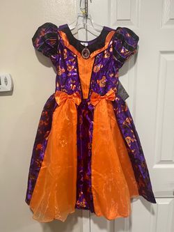 NWT Disney Minnie Mouse Witch Girl’s Costume SIZE:9/10