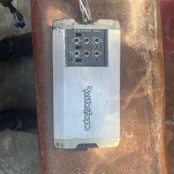Rockford Fosgate Amp