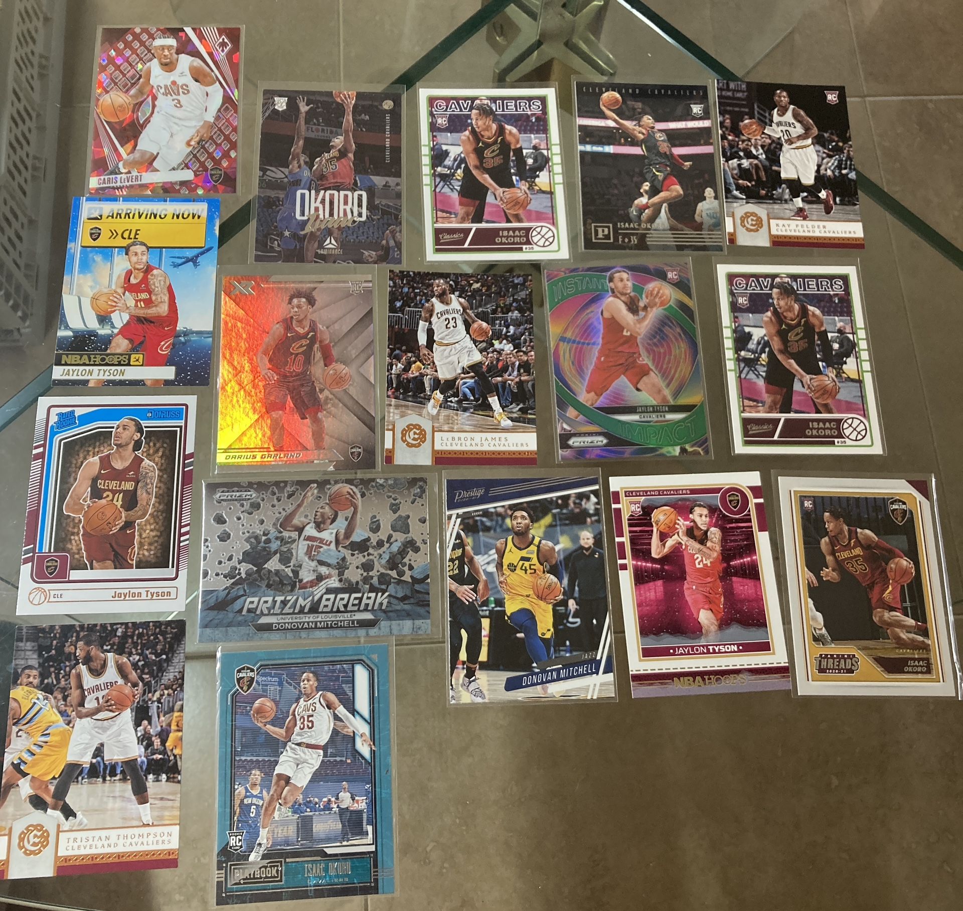 17 card NBA basketball Cavs Cavaliers Rc & vet lot LeBron James Darius Garland Donovan Mitchell Prizm Phoenix prestige etc . Etc All cards are In goo