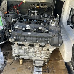 HYUNDAI KIA  Engine 3.3 No Compression Needs Repairs