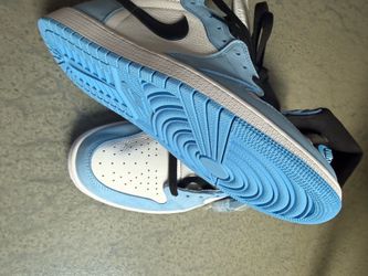 Air Jordan 1 High OG University Blue, White, & Black UNC Size 12