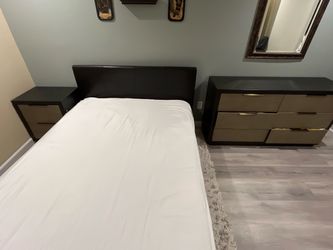 3-Piece Bedroom Set with Bed Frame, Dresser, and Nightstand