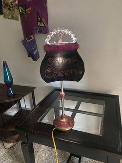 Drama Queen Novelty Purse Table Lamp