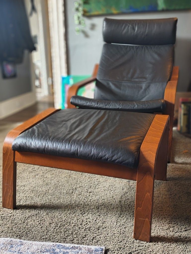 Carson Carrington Kramfors Chair And Ottomqn