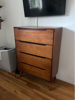 MCM dresser