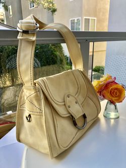 Ruehl Leather Purse 👜