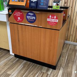 Reception Desk/ Cashier Counter 