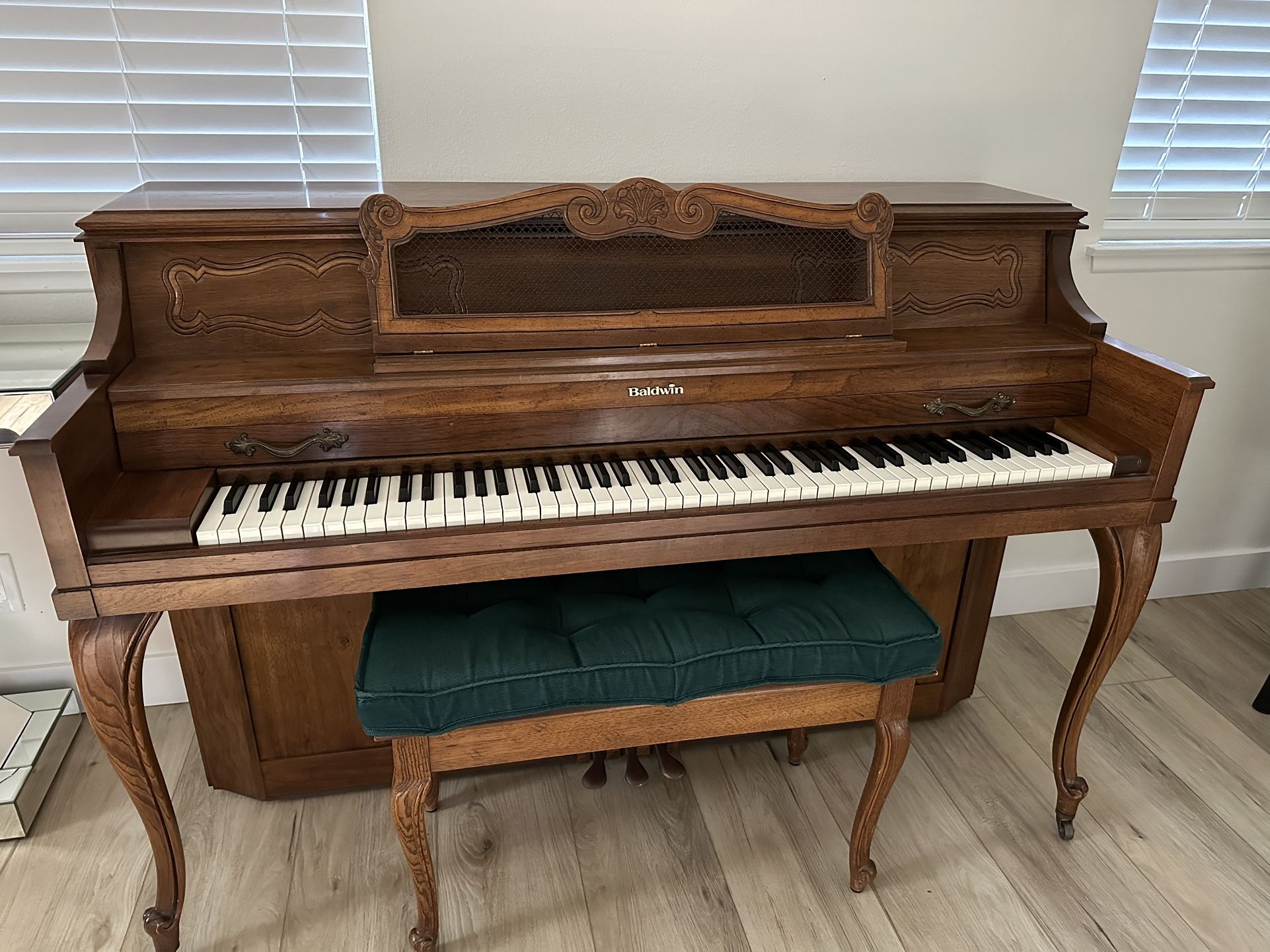 Baldwin Piano