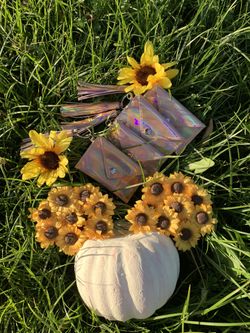 Customize your own keychain mask holder