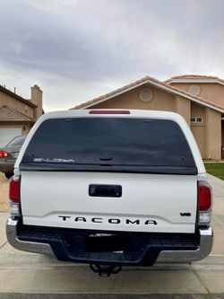 2023 Toyota Tacoma Trd Off-road double cabin with upgraded she’ll