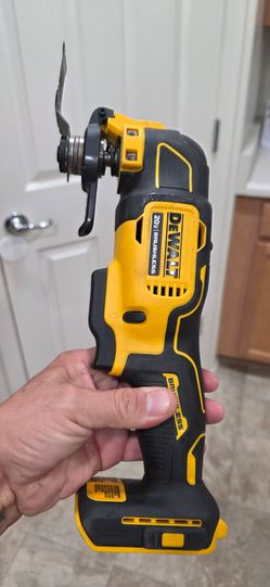 DEWALT 20V MAX ATOMIC CORDLESS BRUSJLESS MULTI TOOL