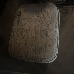 Vintage Style Ottoman 