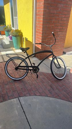 26” Men’s Beach Cruiser Bike - White Wall Tires - Good Condition