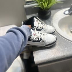 Jordan 3s 