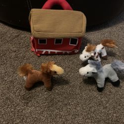 Barn & Horse PlaySet 