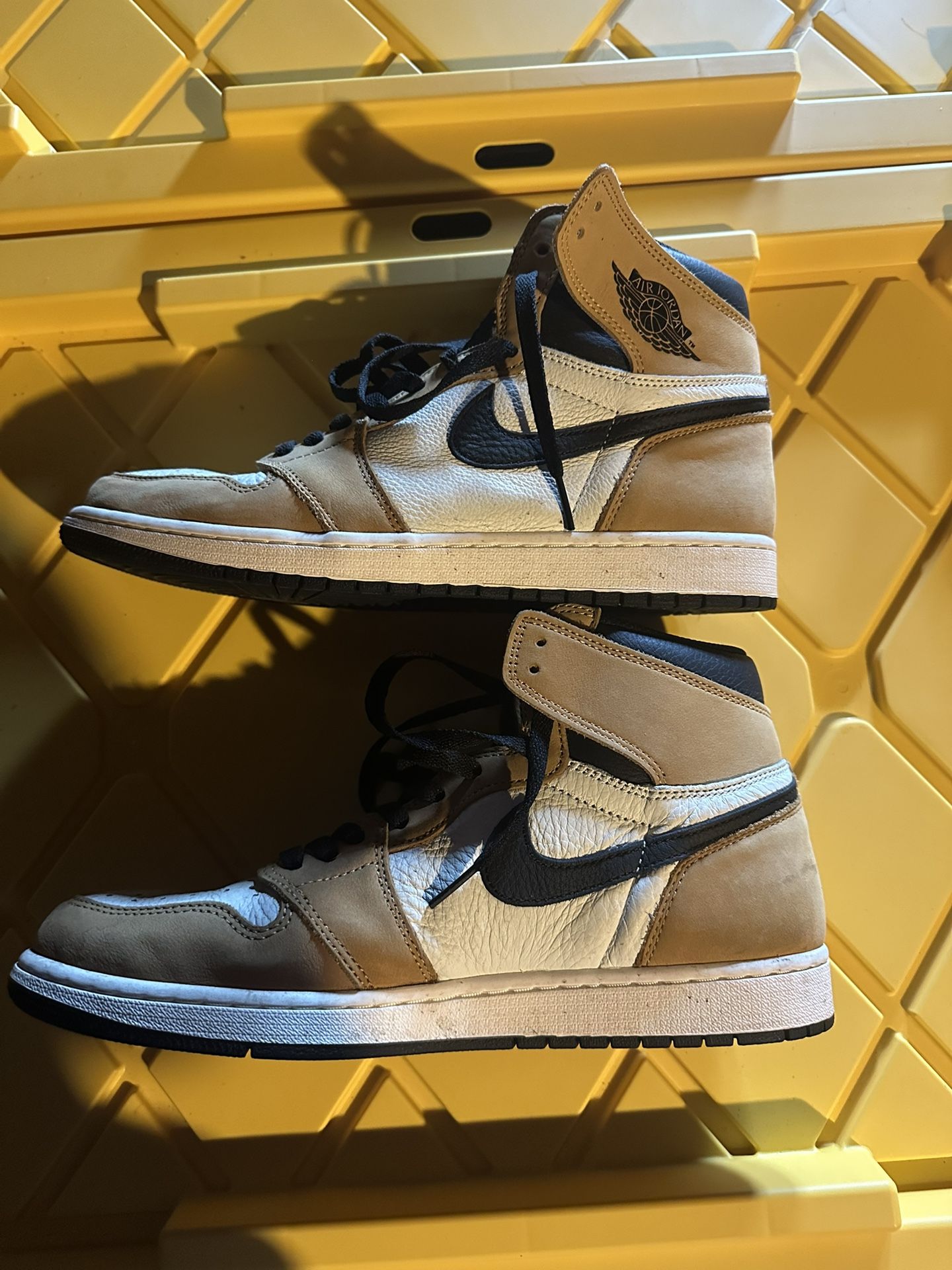 Jordan 1 Retro High Rookie Of The Year - Size 11.5