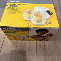 Medela Pumps And Milk Bags